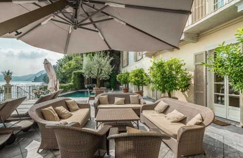 Torno Casa | Lussuosa villa sulle sponde dello splendido Lago di Como