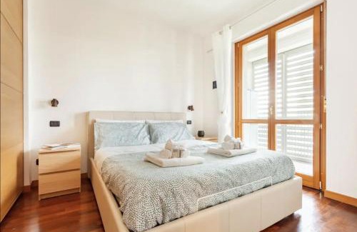 Vigentino Apartamento | Lussuoso Attico con Garage Gratis vicino al Duomo e allo IEO