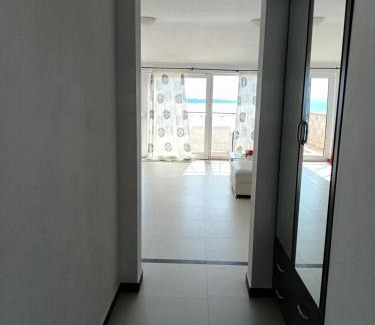 Lustica Apartamento | Lustica-Apartment Dora2