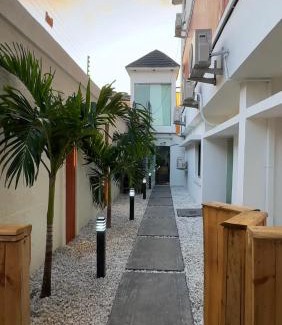 Somolu Cama Y Desayuno | Lustro Homes
