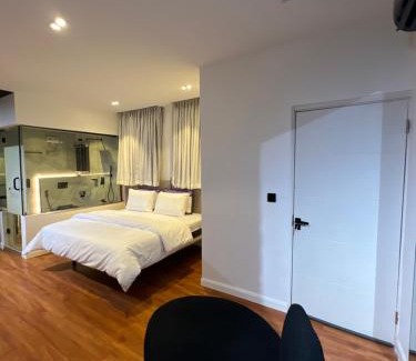 Somolu Cama Y Desayuno | Lustro Homes