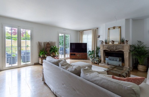 Nogent-sur-Marne Casa | Lutèce - jolie maison avec jardin - Proche Paris et Disney