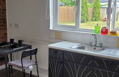 Luton Apartamento | Luton City Escape - Modern 1BR Apartment