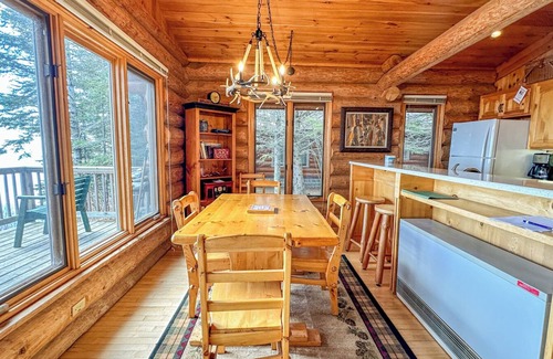 Tofte Cabina | Lutsen Log Cabin 402 on Lake Superior in Lutsen, Minnesota