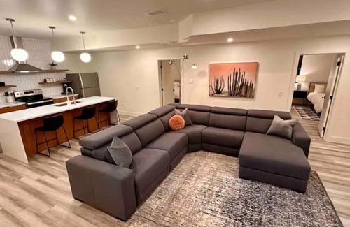 Berkeley Apartamento | LuvMeDenver - New Spacious Garden Level Apartment