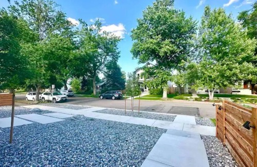 Berkeley Apartamento | LuvMeDenver - New Spacious Garden Level Apartment