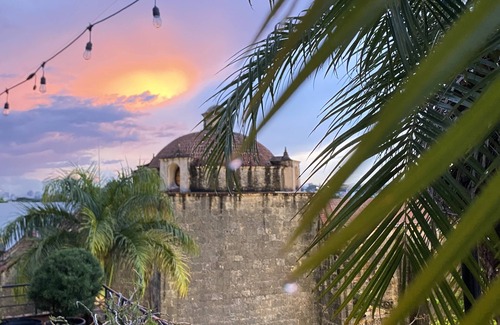 Zona Colonial Apartamento | Lux 2-Level Townhouse with Stunning Historic Views