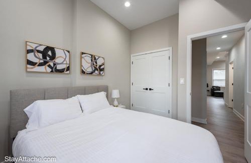 Southeast Apartamento | LUX 2BR Apartment in DC with Patio