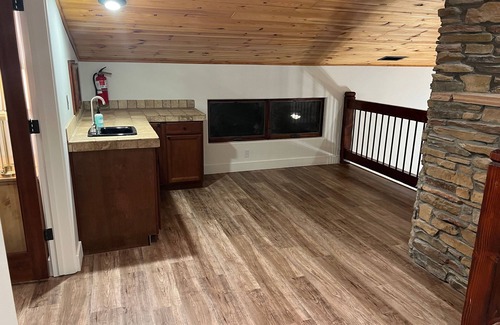 Williams Cabina | Lux 4 bed Cozy Chalet in the pines Near Grand Canyon/Downtown Williams/Bearizona