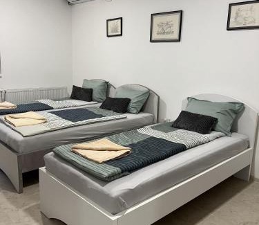 Kikinda Apartamento | LUX Apartmani