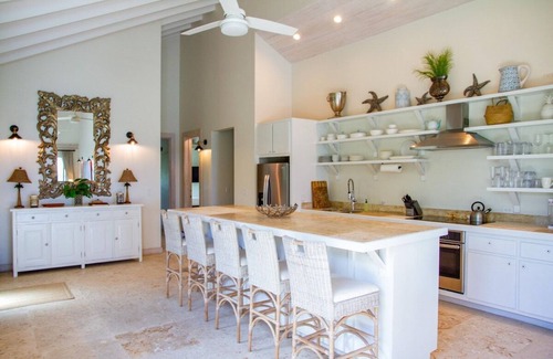 North Palmetto Point Casa | Nueva casa frente al mar con piscina privada, privilegios de resort y amenidades