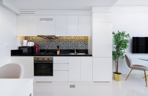 Sheikh Zayed Road Apartamento | Lux BnB Aykon City I Skyline Canal Views