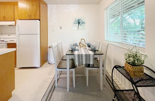 Lafayette Apartamento | Lux, Chic & convenient 2B1b, center of Lafayette