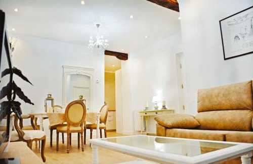 Uribarri Apartamento | LUX CITYHALL + PARKING