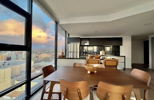 Zona Río Apartamento | Lux Condo en Garita de San Ysidro y Costco