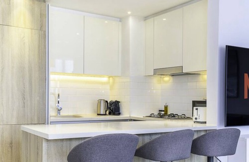 Al Sufouh 2 Apartamento | LUX Contemporary Suite Marina View 6