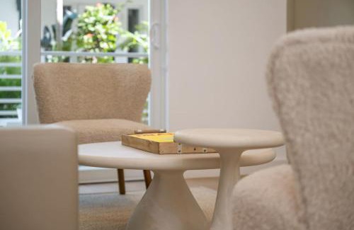 West Avenue Casa | Lux Designer Apt 2BR and 2BA in the Heart of MIA Beach
