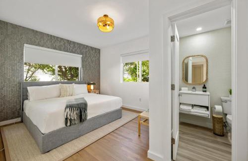 West Avenue Apartamento | Lux Designer Apt 2BR and 2BA in the Heart of MIA Beach