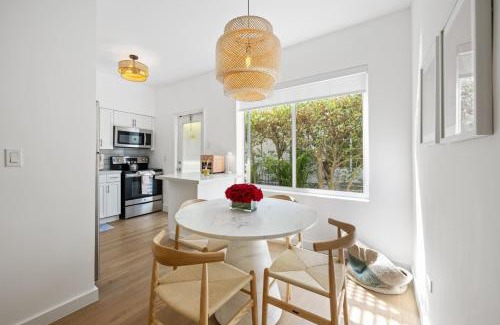 West Avenue Apartamento | Lux Designer Apt 2BR and 2BA in the Heart of MIA Beach