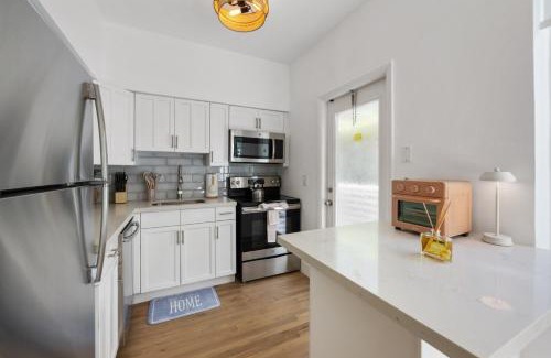 West Avenue Apartamento | Lux Designer Apt 2BR and 2BA in the Heart of MIA Beach
