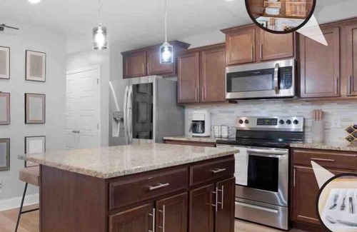 Clarksville Casa | Lux Entertainment Home-TheAlpha