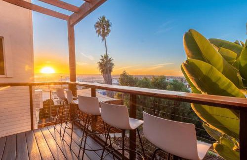 Middletown Casa | Lux Escape 2: Views Spa Games Safari Tent Golf