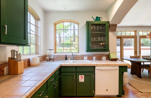 Historic Tennis Club Cabina | LUX - Historic Tennis Club Enclave - King Beds