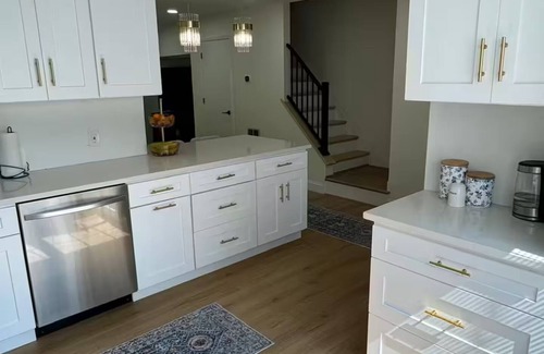 Merrimack Casa | Lux home near Rt 3/MHT/mountain/lake/ocean/Boston