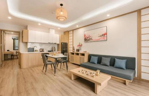 Cong Vi Hotel | Lux Japan Town Studio