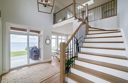 Port Dover Cabaña | Lux Lake House on Private Beach + Peloton