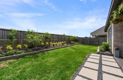 Magnolia Casa | Lux Lake, Outdoor Kitchen, Near Fairgrounds