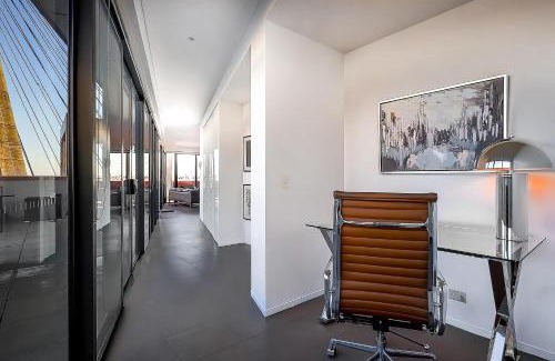 Pyrmont Apartamento | Lux Pyrmont 1 Bed Apt - Parking & Pool Access