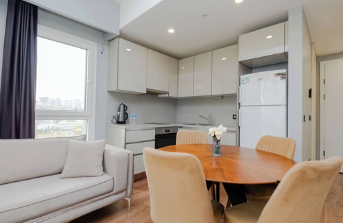 Bagcilar Apartamento | lUX Residence on High Floor 03