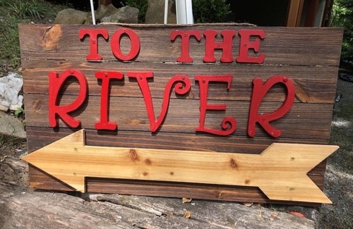 Ellijay Cabina | LUX River Front Cabins~Family Reunions~Retreats~Weddings Slps 22+ Books Quickly