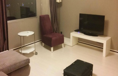Kucukbakkalkoy Apartamento | lux studios , walking distance metro station