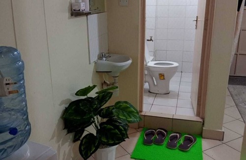 Mbotela Apartamento | Lux Suites 1 Bedroom Apartment Attic Place South B