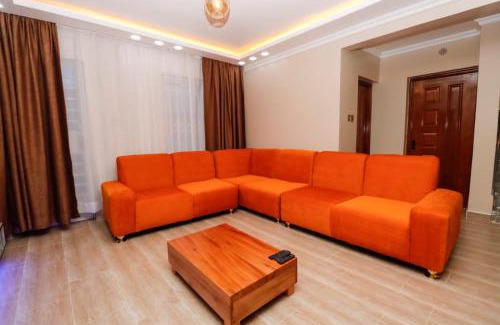 Hospital Apartamento | Lux Suites Nakuru VIP Suites on FULL BOARD