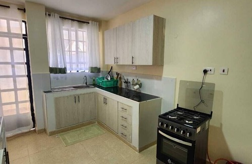 Ngong Apartamento | Lux Suites Ole Nairi Holiday Homes