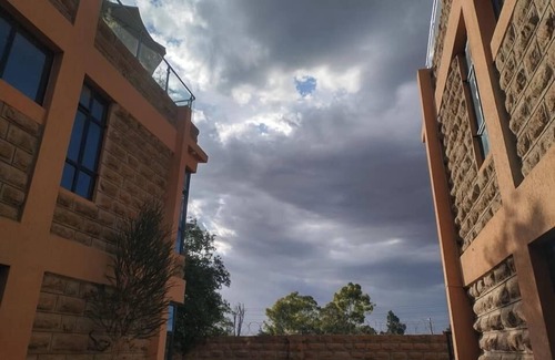 Athi River Villa | Lux Suites Samora Villas Athiriver