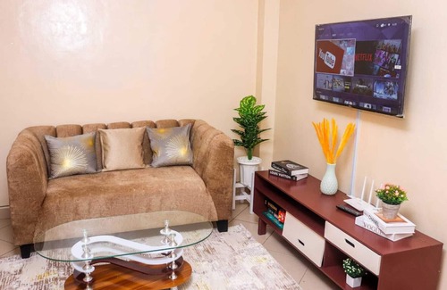 Mbotela Apartamento | Lux Suites Wilben Apartments South B