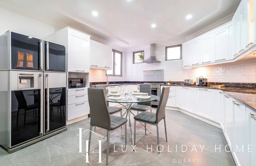 Palm Jumeirah Villa | LUX The Ultimate Island Palm Villa