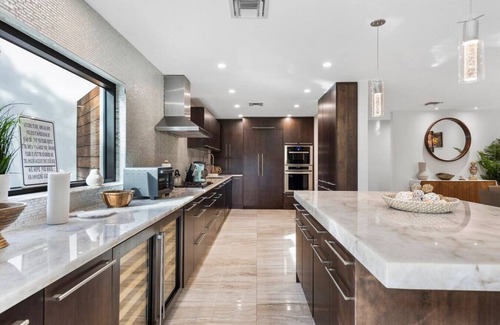 Birch Park Finger Streets Villa | Lux Villa with pool on the water / Beach Access!