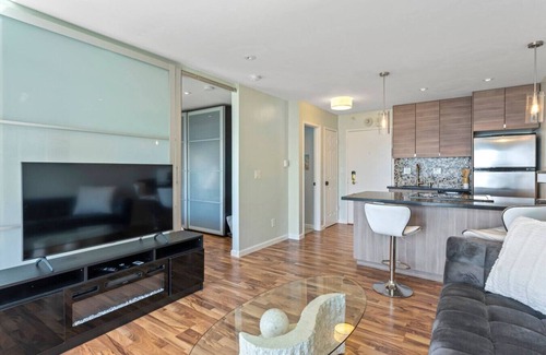 Emeryville Apartamento | Panoramic Water view, modern & Luxurious Condo with balcony Near San Francisco