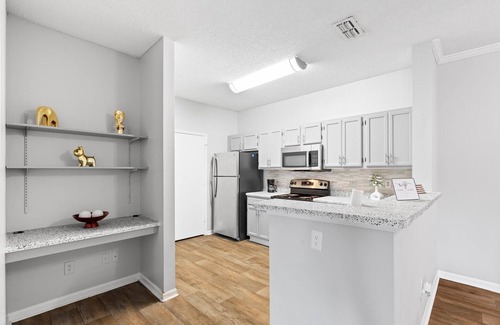 Mobile Apartamento | Luxary 2 bedroom Apartment in Mobile,Al