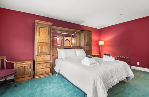 Wrightwood Casa | Luxary Castle & SPA near Skiing Resort