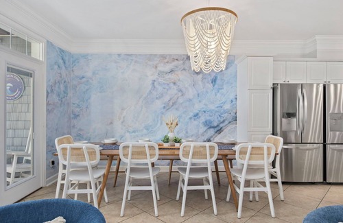 Ash Casa | LuxDesign/Ocean Views/Steps to Beach+Pier/Sleeps 20/Golf Bag Drop/HotTub/Pool