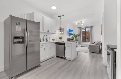 Elizabeth Apartamento | Luxe 1BR Apartment EWR Prudential Center