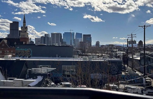 Five Points Condominio | Luxe 2BR condo in Denver's Rino Art District