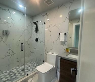 Little Haiti Villa | Luxe 3 bed & 3 bath Minutes from Design district