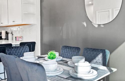 Charlotte Casa | Luxe 3BR Townhouse In Uptown Charlotte